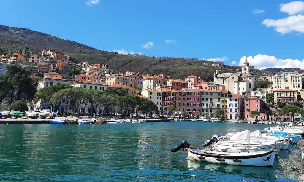 lungomare di Fezzano